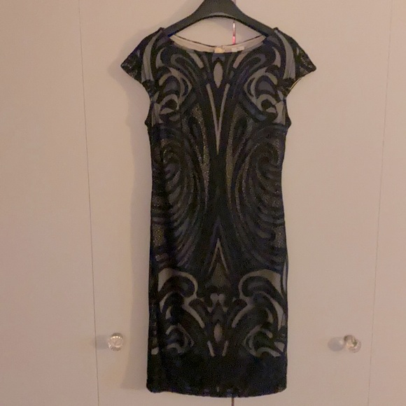 NWOT Julia Jordan Sheath dress in size 4 - Picture 3 of 4